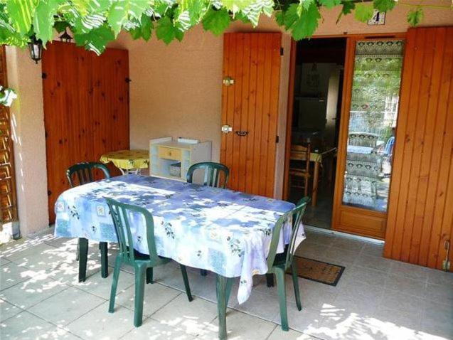 Mazet De Vacances Dans Le Domaine De L'Espai Saint-Martin-de-Brômes Eksteriør billede